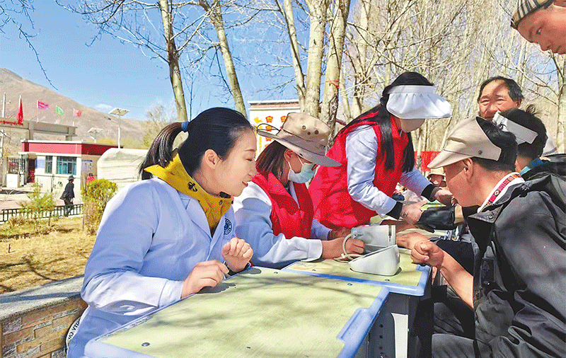 ༄༅།།སྨན་བཅོས་བོད་སྐྱོར་སྨན་པས་ས་མཐོའི་བུ་ཕྲུག་གི་བདེ་ཐང་བསྐྱངས་པ།