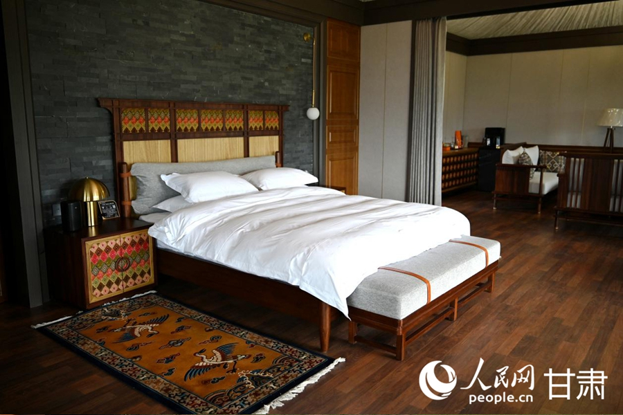 གངས་རིའི་སྦྲ་གུར་སྒར་སའི་ཁང་པའི་ནང་གི་ཡུལ་ལྗོངས།