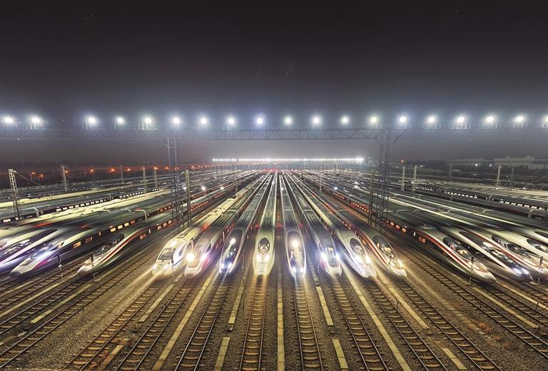 འདི་ནི་ཟླ་1ཚེས་24ཉིན་གྱི་ཐོ་རེངས་སུ། ཧྭ་ཀྲུང་ས་ཁུལ་གྱི་གཞི་ཁྱོན་ཆེ་ཤོས་ཀྱི་ཤུགས་འགྲེམས་མེ་འཁོར་ཞིབ་བཤེར་ཉམས་བཟོ་རྟེན་གཞི་སྟེ། ཝུའུ་ཧན་ཤུགས་འགྲེམས་མེ་འཁོར་དུམ་བུར་ཞིབ་བཤེར་ཉམས་བཟོ་བྱས་པའི་མེ་འཁོར་མང་པོ་སྐྱེལ་འདྲེན་གྲ་སྒྲིག་ཨང་གསར་བྱེད་བཞིན་པ།