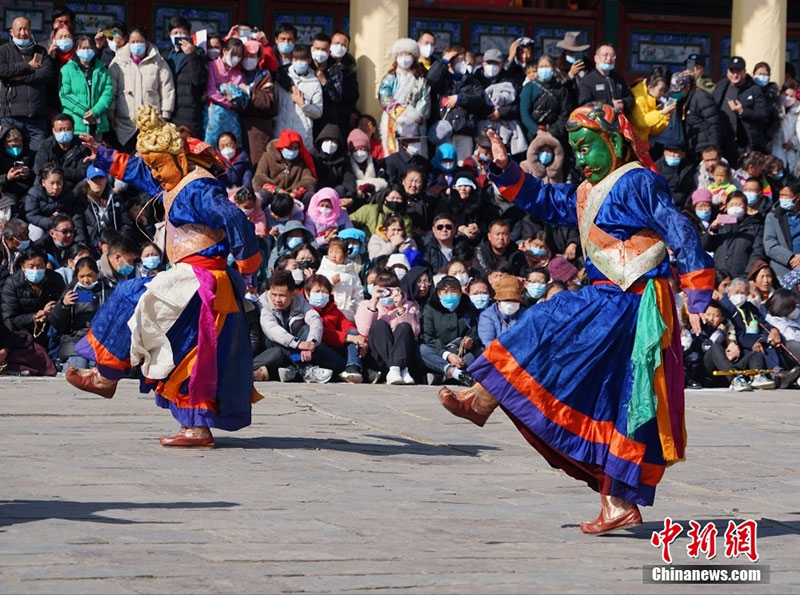 ༄༅།།སྐུ་འབུམ་བྱམས་པ་གླིང་གི་འཆམ། 