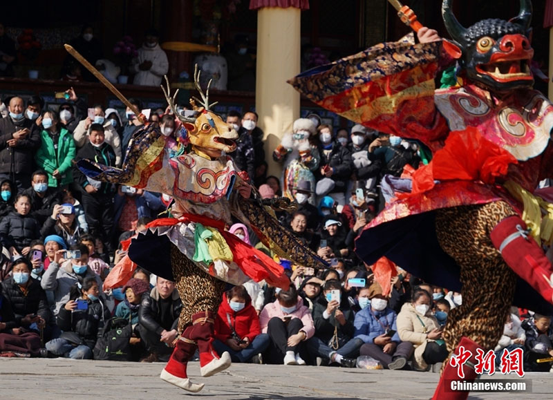 ༄༅།།སྐུ་འབུམ་བྱམས་པ་གླིང་གི་འཆམ། 