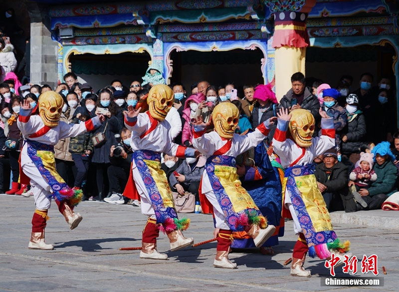༄༅།།སྐུ་འབུམ་བྱམས་པ་གླིང་གི་འཆམ། 