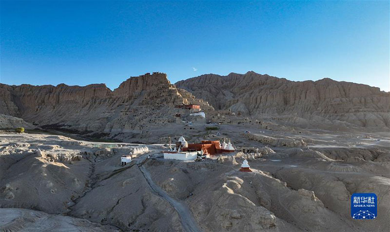 ༄༅།།ས་སྲོད་ཀྱི་གུ་གེ། 
