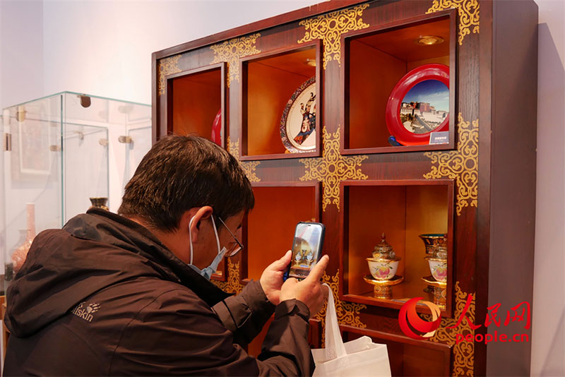 ༄༅།།བོད་ལྗོངས་འགྲེམས་ཚོགས་སྐབས་ལྔ་པའི་“རིག་གནས་བོད་ལྗོངས”འགྲེམས་ཁུལ། 