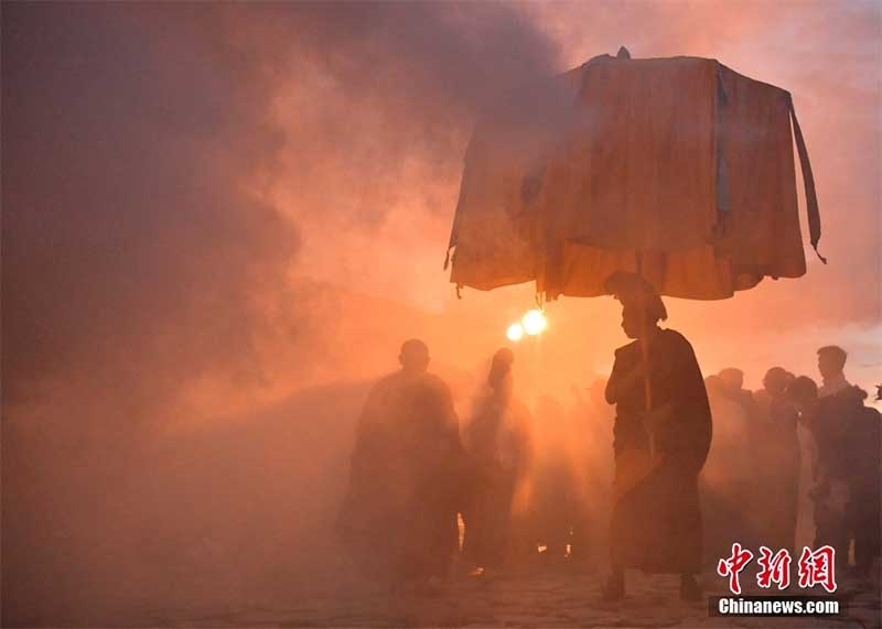 ༄༅།།2023ལོའི་ལྷ་སའི་ཞོ་སྟོན་འགོ་ཚུགས།