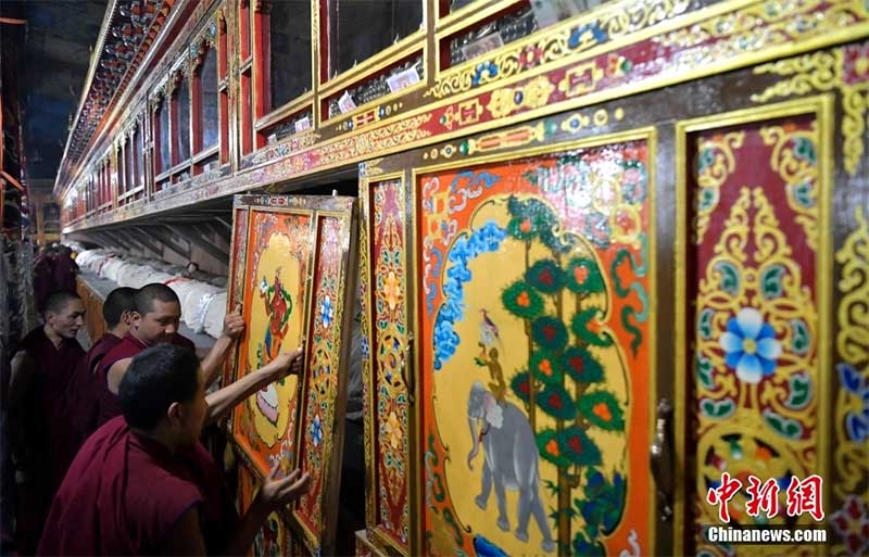 ༄༅།།2023ལོའི་ལྷ་སའི་ཞོ་སྟོན་འགོ་ཚུགས།