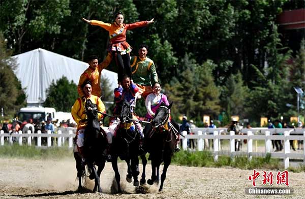 ༄༅།།རྟ་རྩལ་གྱི་འཁྲབ་སྟོན་འདིར་གཟིགས་དང་། 