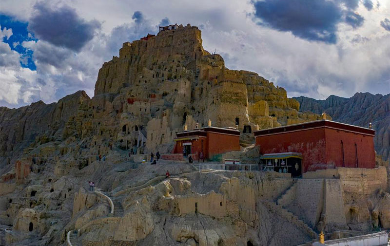 ༄༅།།གུ་གེ་རྒྱལ་པོའི་མཁར་ཤུལ། 