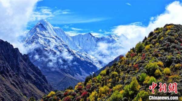 ༄༅།།བོད་ལྗོངས་ནག་ཆུ་ལྷ་རི་རྫོང་གི་སྟོན་གྱི་མཛེས་ལྗོངས། 