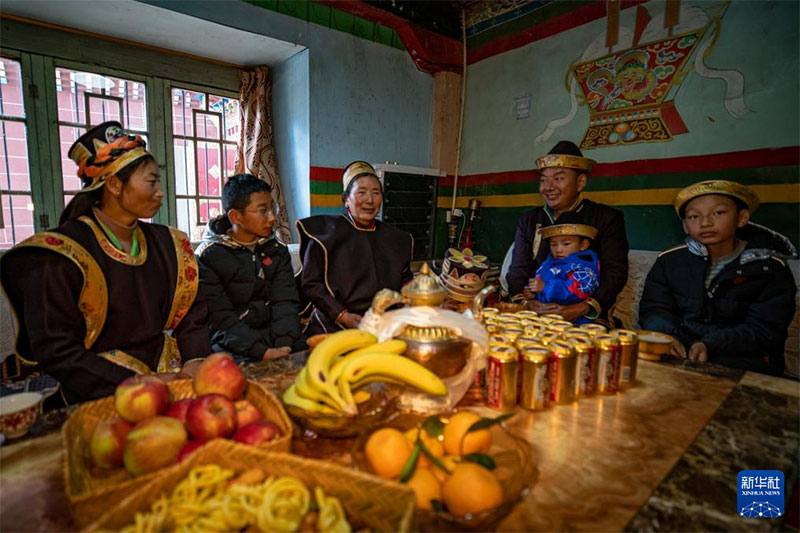 ༄༅།།ཀོང་པོའི་ལོ་གསར། 